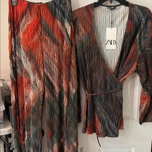 Zara Pleated Two-Piece Pantsuit in Red, Black & Green